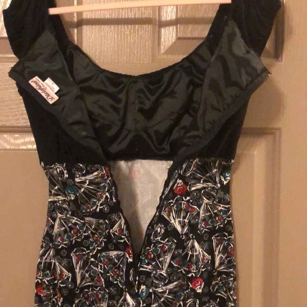 Pinup dress - Picture 4 of 6